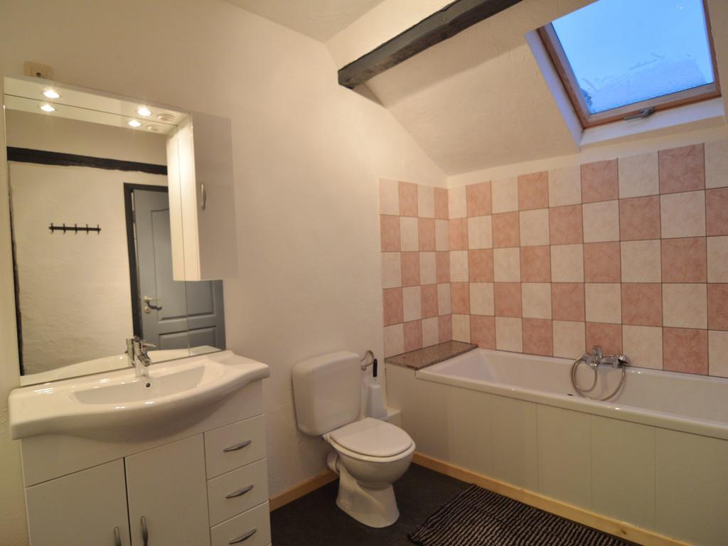 Modern In With Private Pool Sourbrodt